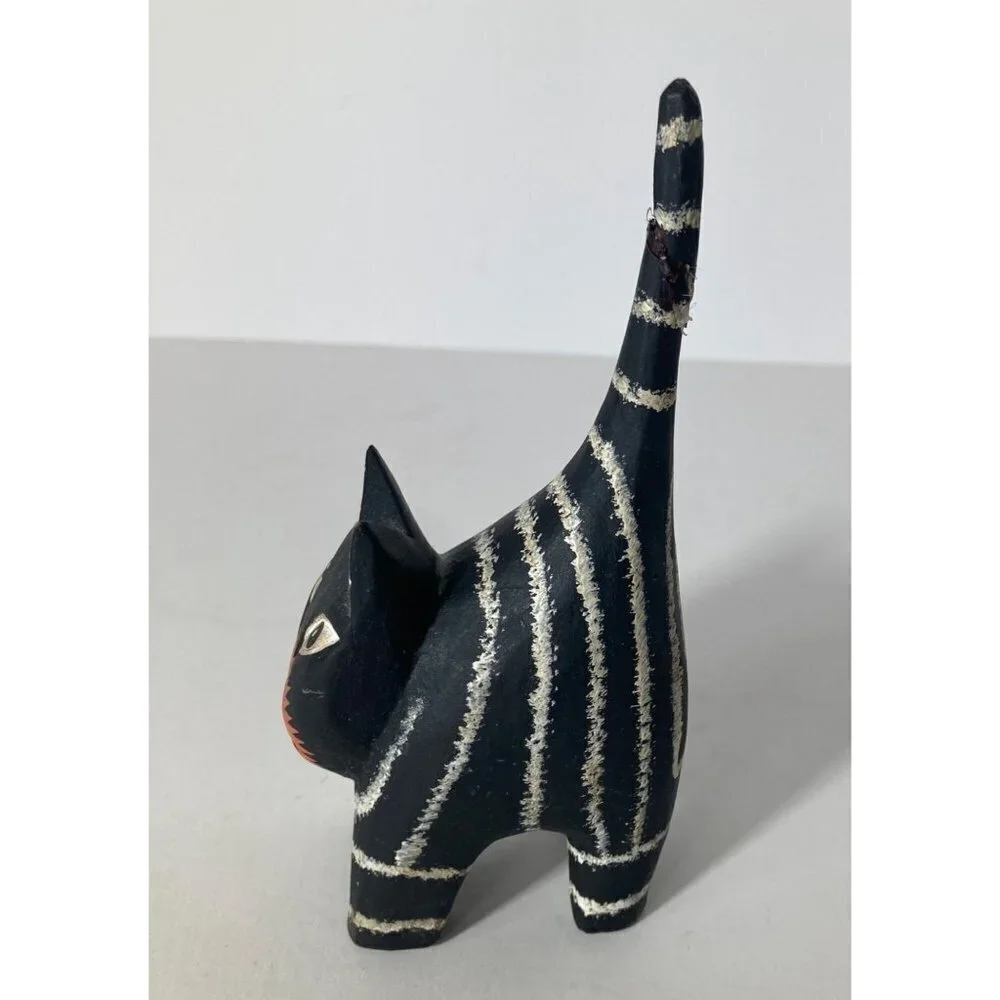 Wooden Scaredy Cat Black Stripe 2‎ x 5.75